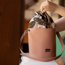 Load image into Gallery viewer, CAMELIA BAG, pale pink