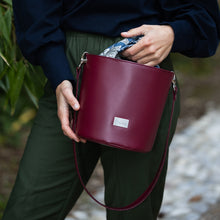 Load image into Gallery viewer, CAMELIA BAG, burgundy