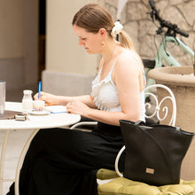 Load image into Gallery viewer, TULIP BAG, black