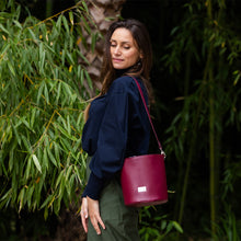 Load image into Gallery viewer, CAMELIA BAG, burgundy