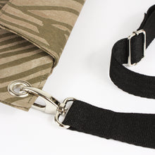 Load image into Gallery viewer, COSMOS BAG, green