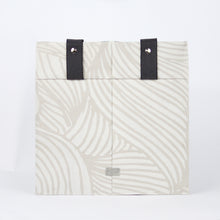 Load image into Gallery viewer, HANA SQUARE BAG, light grey with pattern