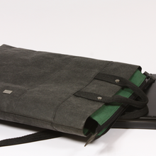 Load image into Gallery viewer, UNISEX BACKPACK / LAPTOP BAG, black