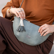 Load image into Gallery viewer, BLOSSOM BAG, blue-gray