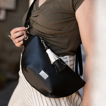 Load image into Gallery viewer, BLOSSOM BAG, black