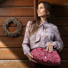 Load image into Gallery viewer, Silk blouse Nina, small floral motif