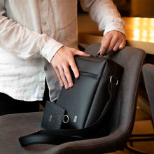 Load image into Gallery viewer, MEN'S SHOULDER BAG, black