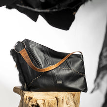 Load image into Gallery viewer, BOLD LEGACY, black