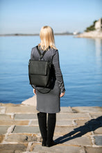 Load image into Gallery viewer, DAHLIA BAGPACK, black