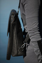 Load image into Gallery viewer, DAHLIA BAGPACK, black