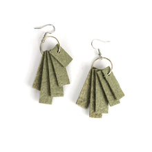 Load image into Gallery viewer, Pinatex earings, green