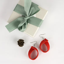 Load image into Gallery viewer, Pinatex earings, red