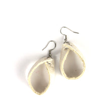 Load image into Gallery viewer, Pinatex earings, platinum