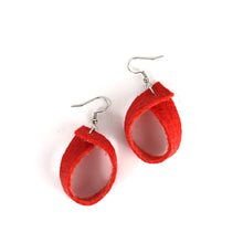 Load image into Gallery viewer, Pinatex earings, red