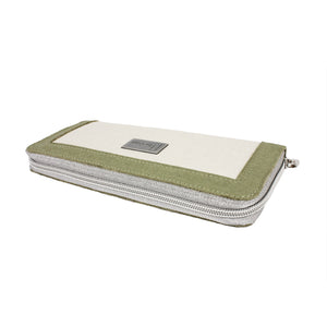Eco-chic wallet from pineapple leaves, green and platinum