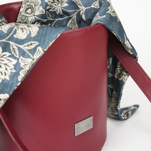 Load image into Gallery viewer, CAMELIA BAG, burgundy
