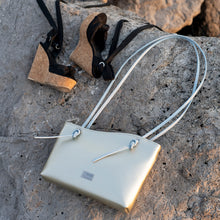 Load image into Gallery viewer, GAJA BAG, silver
