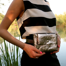 Load image into Gallery viewer, MINA BAG, silver
