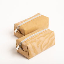 Load image into Gallery viewer, IVY PENCIL CASE, beige
